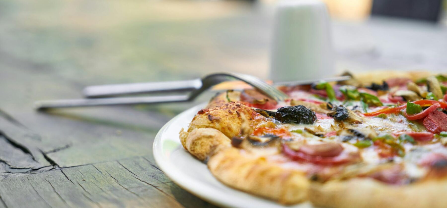 pepperoni pizza on plate
