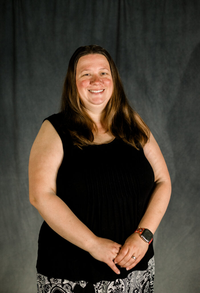 Jess Baer headshot